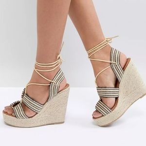 Glamorous Striped Espadrille Wedge Sandals in Cream and Black